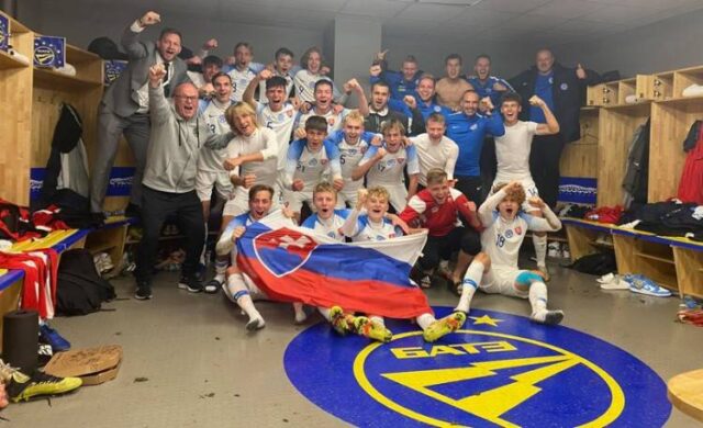 Postup do druhej fázy kvalifikácie na ME oslavoval aj J. Košút