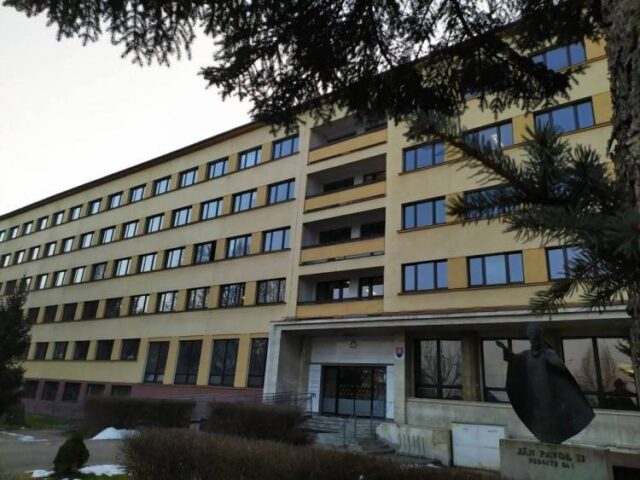 Univerzita je pripravená poskytnúť pomoc Ukrajincom v núdzi