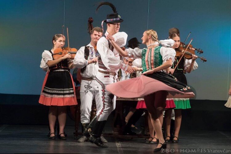 Kolibu rozozvučí folklór z Liptova a Zemplína, škola tanca začína už dnes večer