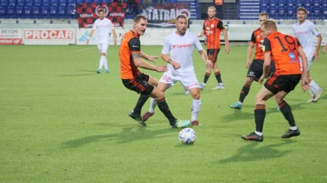 V sobotu pod Čebraťom ťahák: Ružomberok - Liptovský Mikuláš