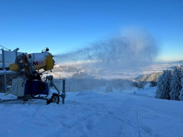 Zjazdári na Málinom Brde