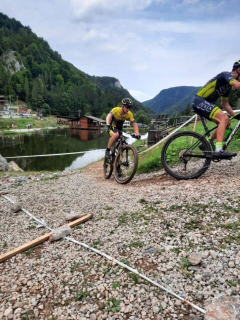 V kategórii elite medailoví M. Ulík a K. Jánošík