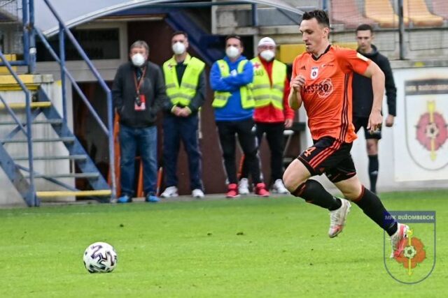 Prečo sme skoro pol roka M. Zigmunda nevideli na trávniku