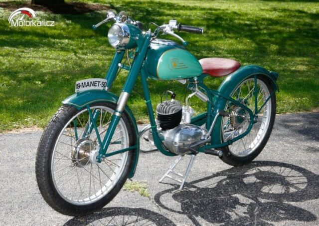 Cez Ružomberok bude prechádzať 27 motocyklov Manet M-90