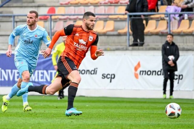 S futbalovými maródmi A. Mojžišom a M. Regálim