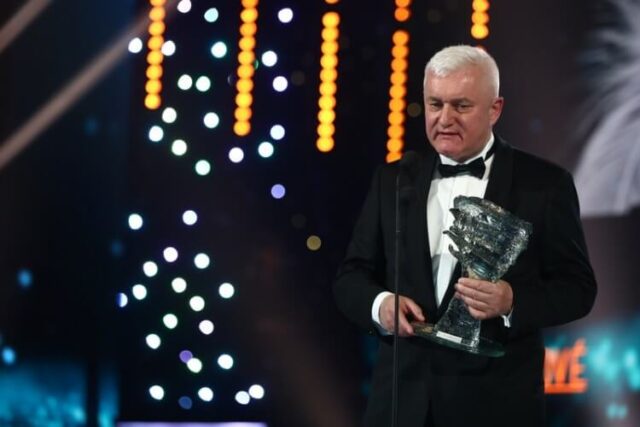 Miloslav Čurilla, predseda predstavenstva MONDI SCP získal Krištáľové krídlo