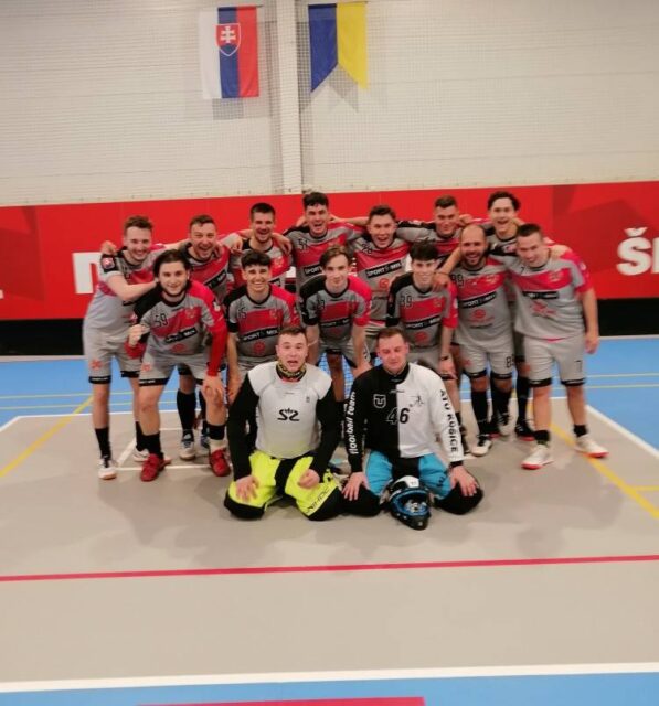 Chceli (len) oprášiť staré vzťahy a vyhrali základnú skupinu