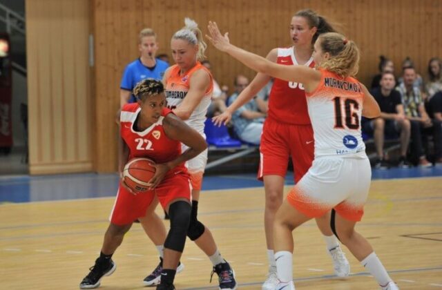 Zaujímavý podkošový víkend na ružomberskej palubovke