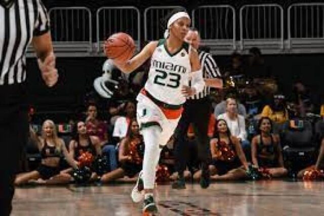 Do Koniarne prichádza americká dirigentka A. Motleyová