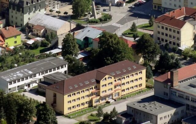 Obchodná akadémia v Ružomberku najlepšia SOŠ v Žilinskom kraji