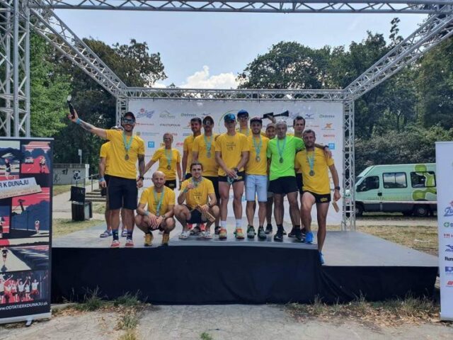 Strieborný flek Ružomberčanov na štafetovom maratóne z Jasnej do Bratislavy