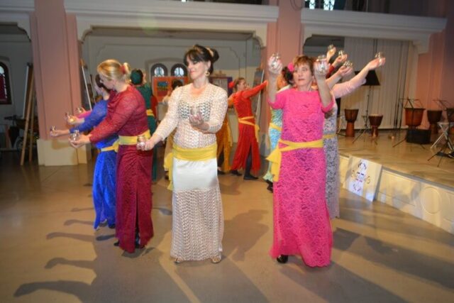 Jarnú atmosféru priniesli orientálne tance