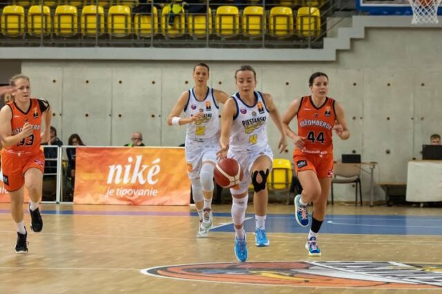 Návrat k včerajšiemu stretnutiu basketbalistiek Piešťany - Ružomberok (75:53)