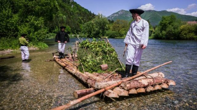 Mladí ľudia z dolného Liptova natáčajú rozprávku