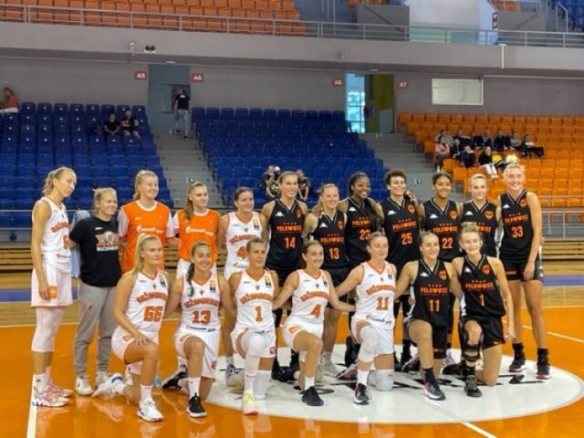 Prvé próby podkošovej Ruže