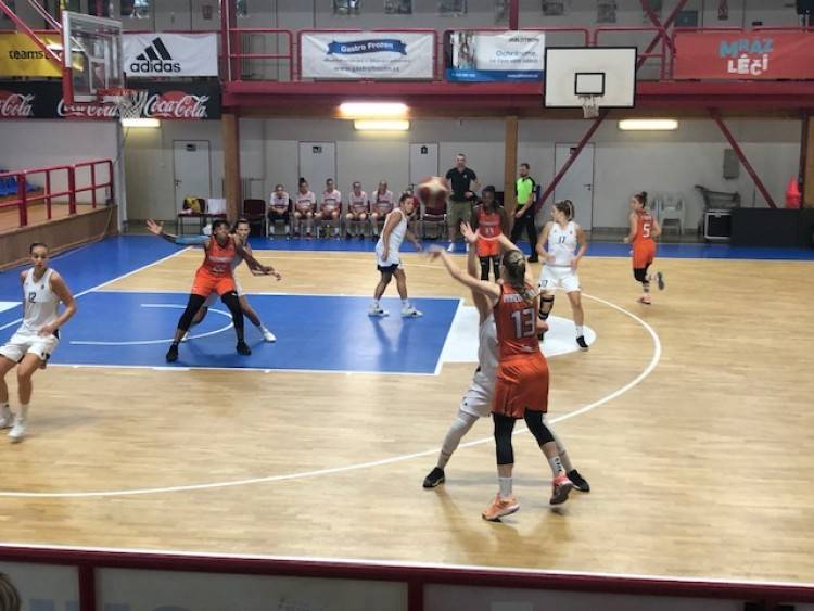 Ruža podľahla Žabinám o dvanásť bodov