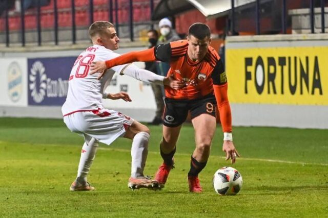 Pod Čebraťom: Ružomberok - Trenčín