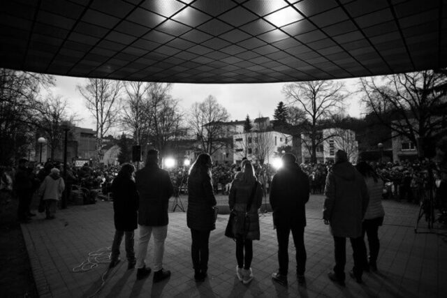 Organizátorka protestov Za slušné Slovensko v Ružomberku: Slušní ľudia by nemali byť ticho