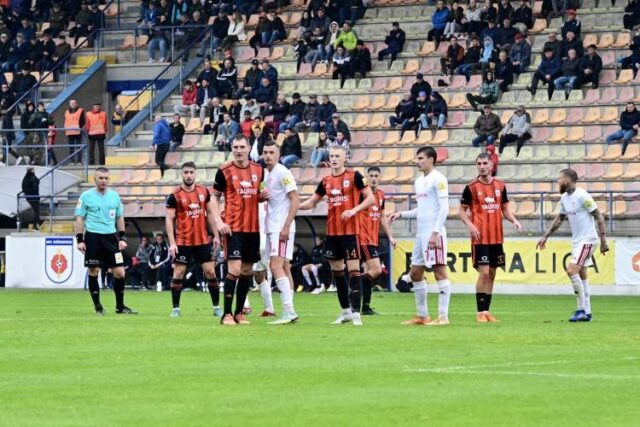 Opäť Struhárovcom ubzikli dva body z vlastného štadióna