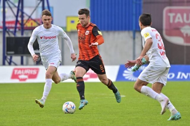 Favorit potvrdil svoju rolu: Ružomberok - Liptovský Mikuláš 3:0