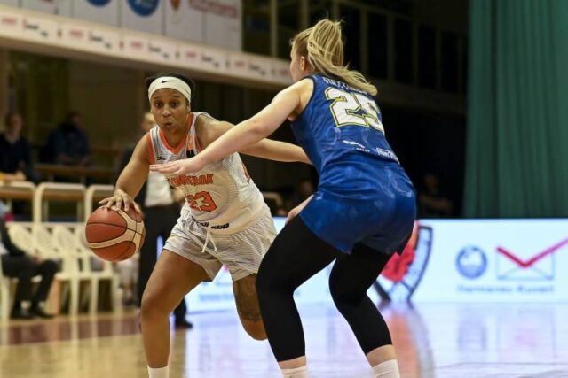 Ruža otvorila play-off finále s Čajkami víťazstvom