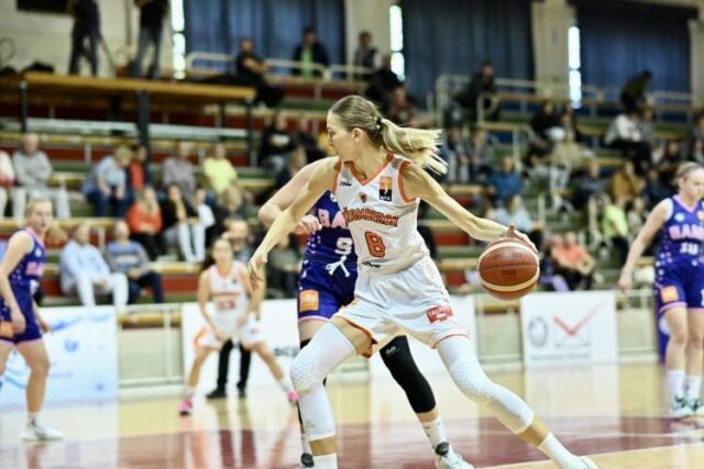 Pod ženskými košmi: Ružomberok - Poprad 77:41