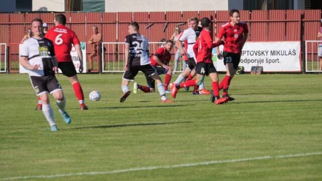 Regionálne futbalové súťaže