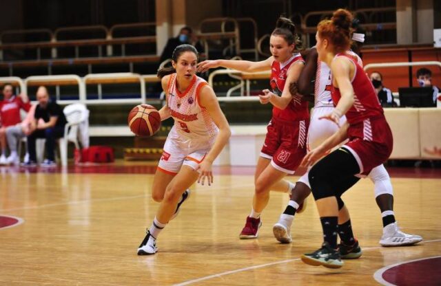 Basketbalistky vyhrali nad ŠKP 08 Banská Bystrica o 45 bodov - 89:44