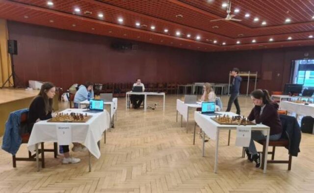 Novinka hybridný šach aj v Ružomberku