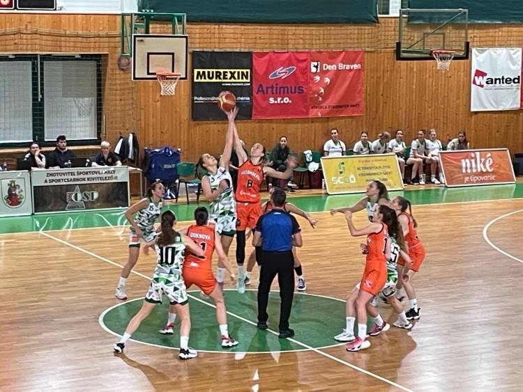 Ďalší parádny výsledok: Šamorín - Ružomberok 46:66