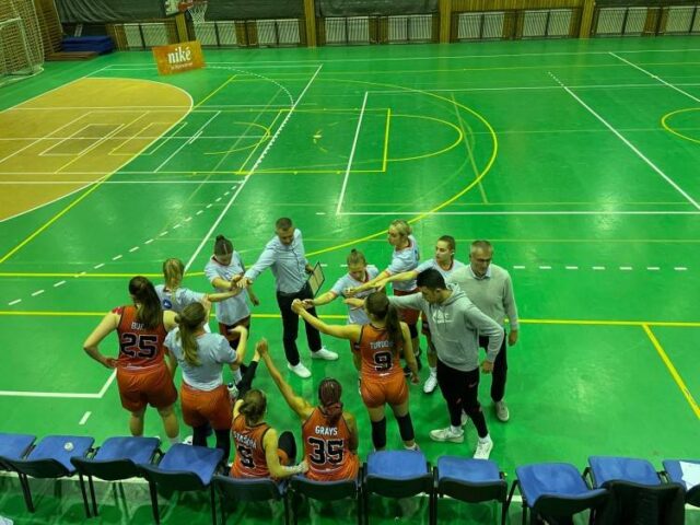 V 2. kole Niké extraligy: Slovan - Ružomberok 35:82