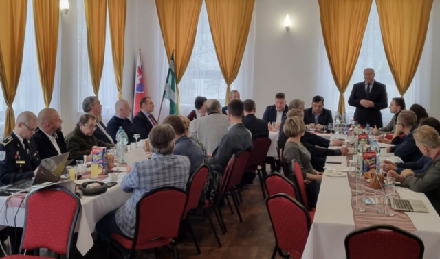 Liptovské samosprávy žiadajú zlepšiť napojenie regiónu v projektoch R1 a R3