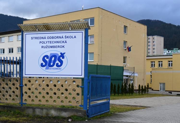 Školy znovu privítali svojich žiakov a študentov