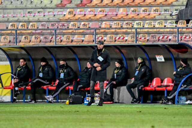 S koučom P. Struhárom o napináku so súperom z chvosta pelotónu