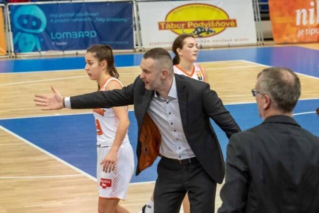 Nepríjemný pohárový debakel Ruže