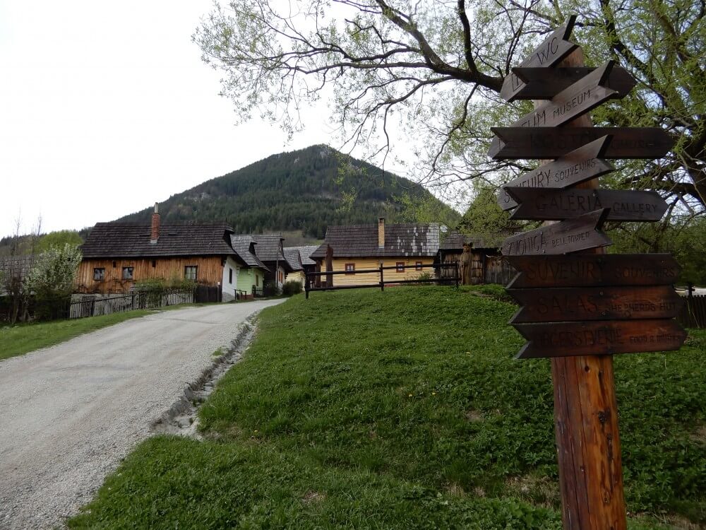 Program tohtoročnej Nedele vo Vlkolínci otvorilo vystúpenie FS Liptov