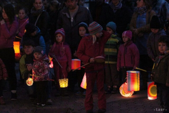Ružomberské ulice rozžiari lampiónový sprievod