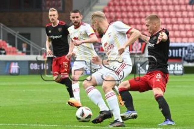 Bezgólová remíza Ružomberka v Trnave