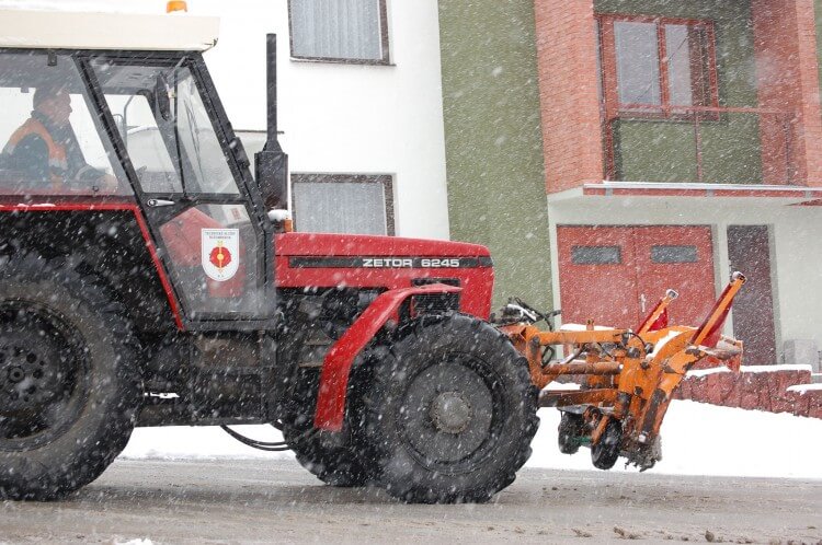 Blokové čistenie ulíc doposiaľ Ružomberčanov nepresvedčilo