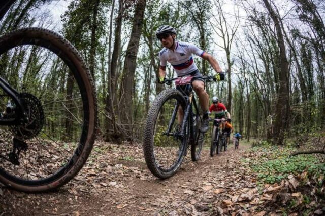 Po tréningových otáčkach už aj vážne súťažené