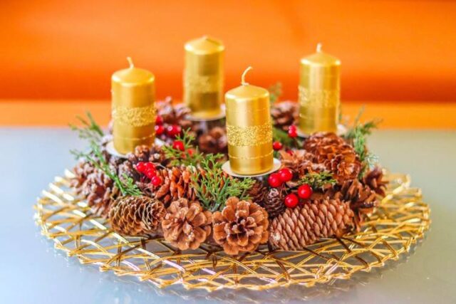 Advent je obdobím očakávania, každú sviecu má zapáliť iný člen rodiny