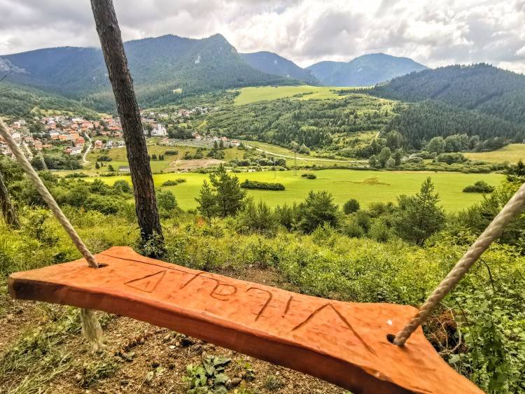 Unikátne hojdačky v prírode.
