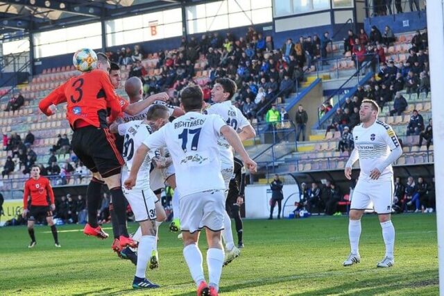 Ružomberskí futbalisti s odhodlaním prestrihnúť negatívnu sériu nastúpia v Zlatých Moravciach