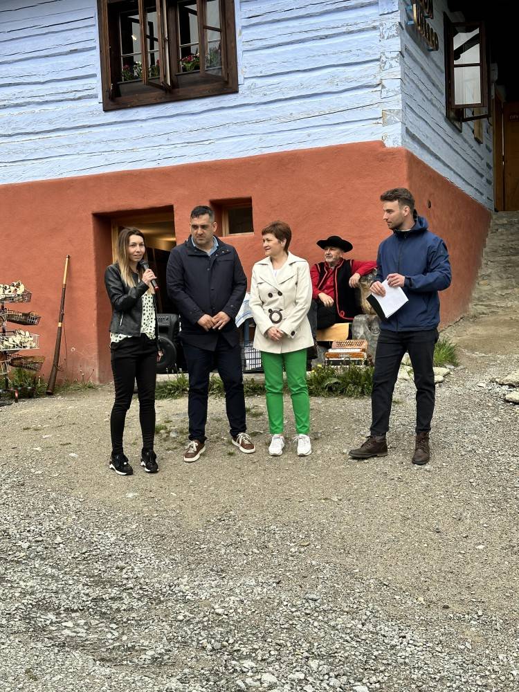 Symbolický štartovný výstrel na Vlkolínci