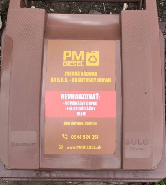 Mesto začalo zber kuchynského odpadu