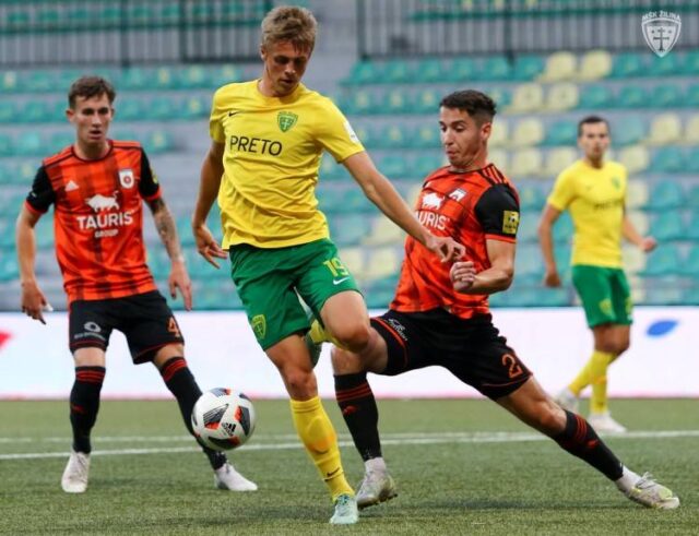 Struhárovci pridali šesť bodov a sú na 5. mieste