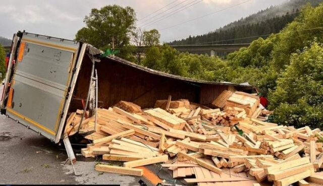 Vodič autobusu nafúkal viac ako dve promile