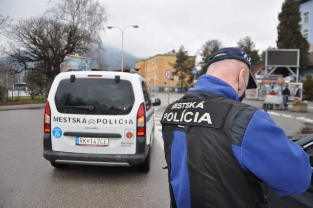 Opití motoristi jazdili po Ružomberku
