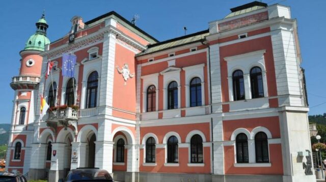 V mestských školách ešte sú voľné miesta pre zaradenie detí