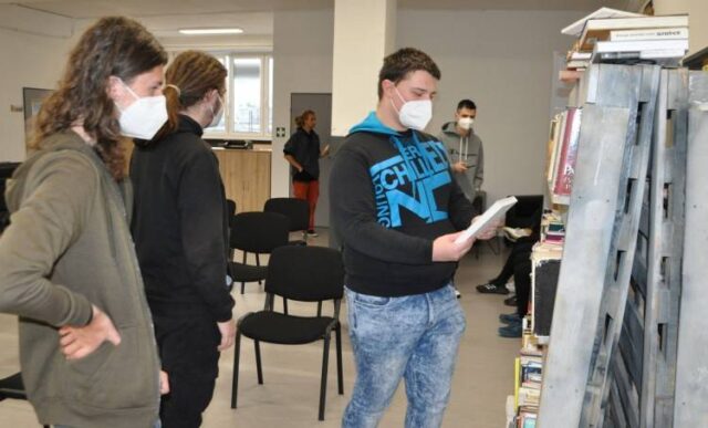 Na prax do Mondi SCP nastúpili prví študenti